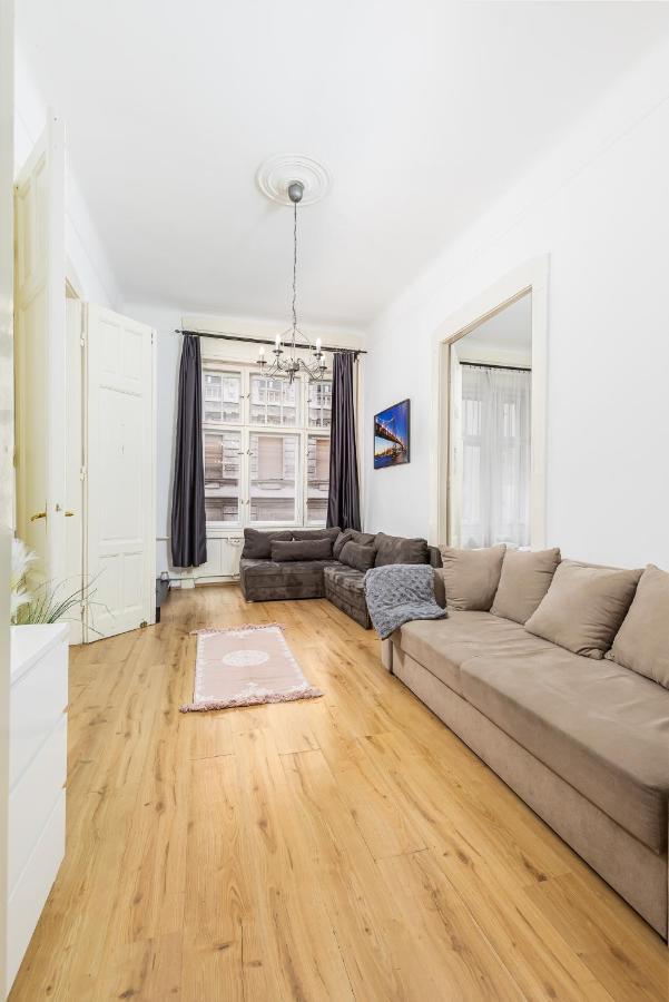 Real Apartments Wesselenyi บูดาเปสต์ ภายนอก รูปภาพ