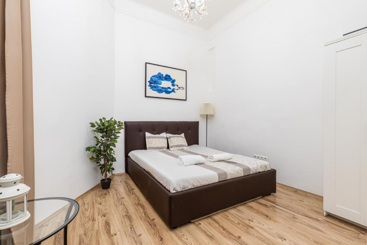 Real Apartments Wesselenyi บูดาเปสต์ ภายนอก รูปภาพ
