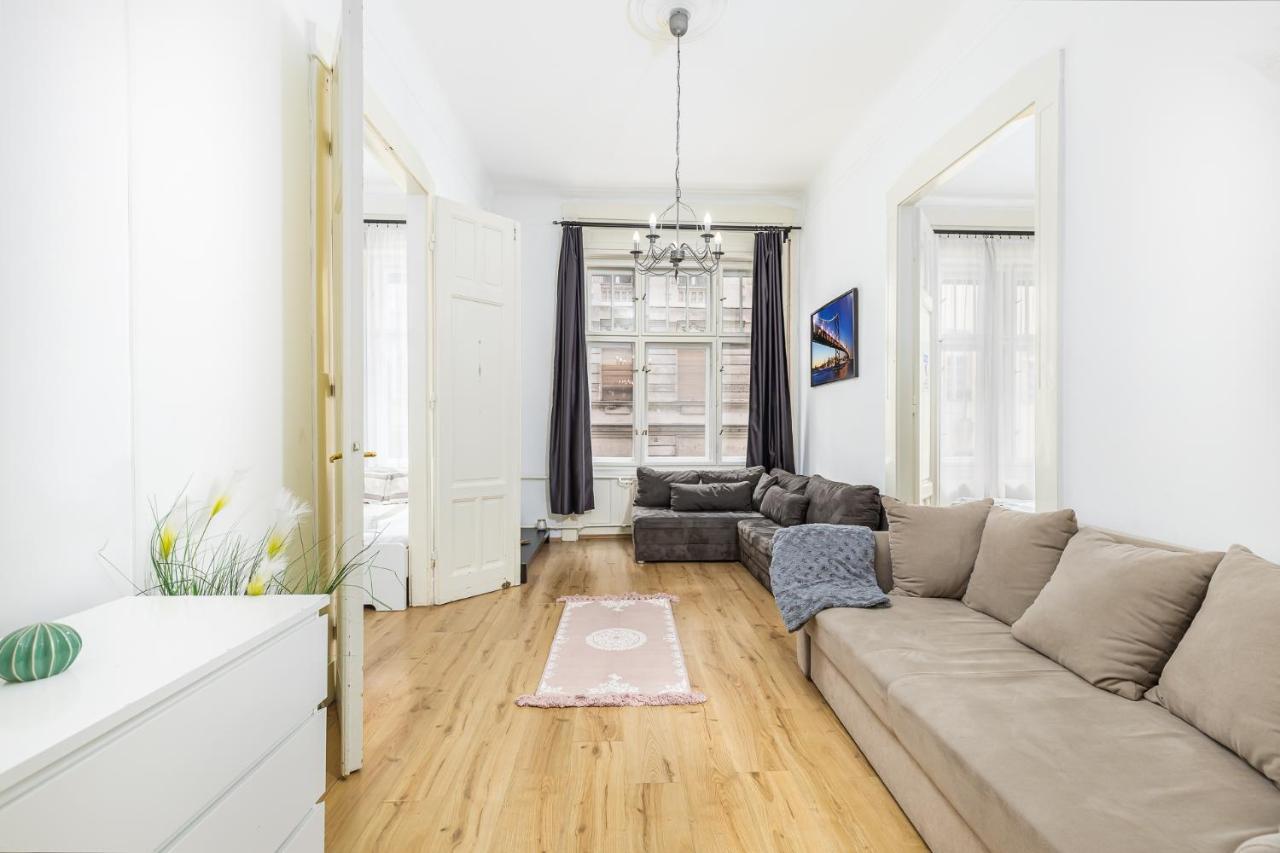 Real Apartments Wesselenyi บูดาเปสต์ ภายนอก รูปภาพ